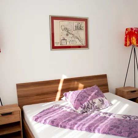 Letotel Apartamento Pula