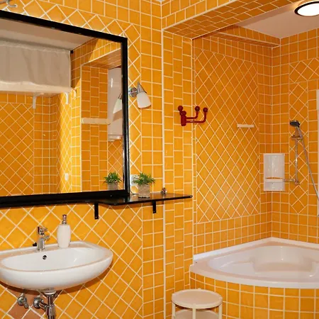 Letotel Apartamento